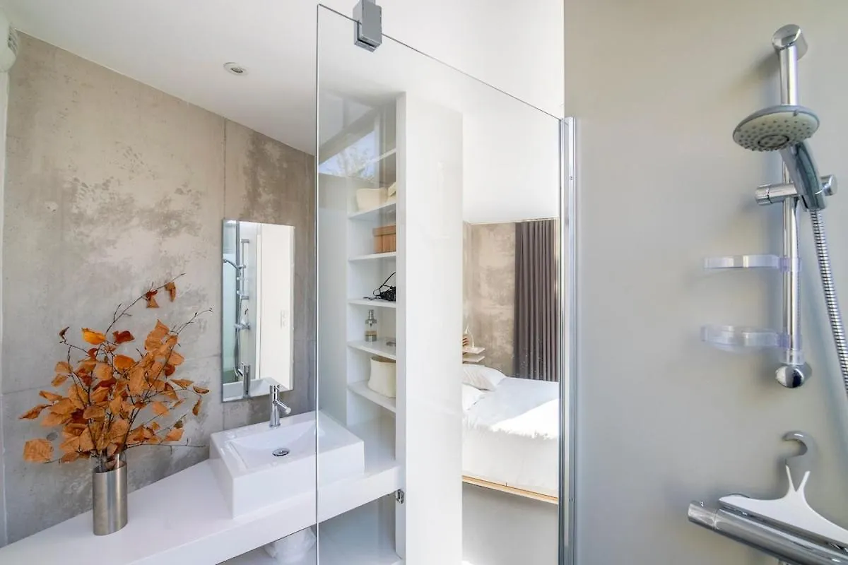 Holiday home Habiter La Ville, Un Art Contemporain Vannes France