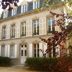 Maison De La Garenne & Ванн